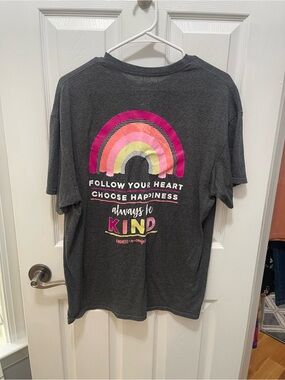 Women's Charcoal Gray Short Sleeve Tee with Pink 'Kindness Confetti' Badge